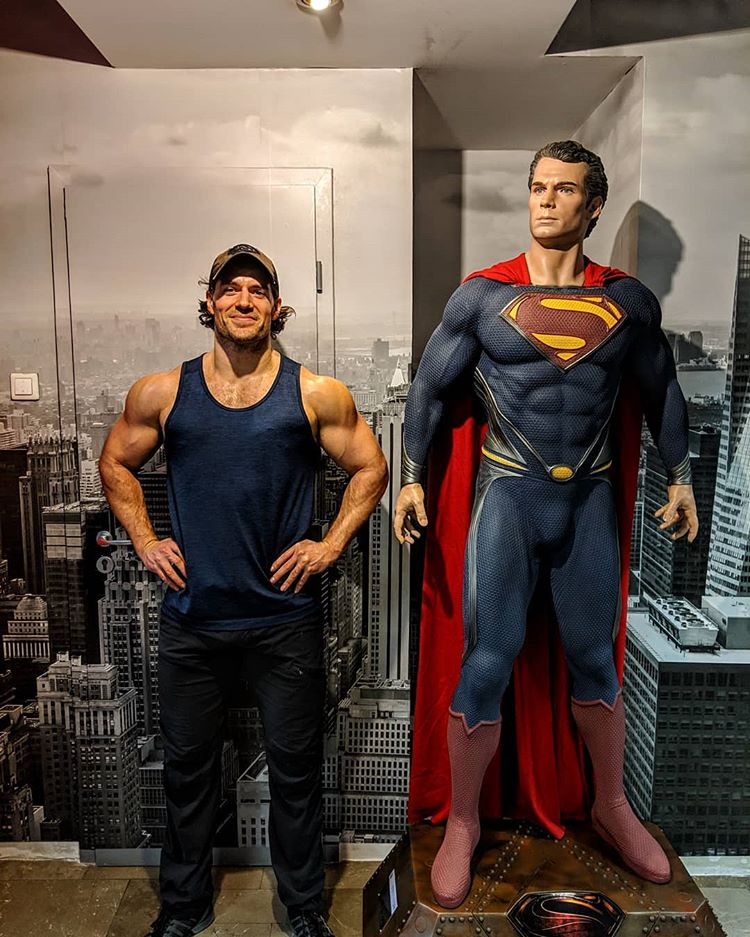 Henry Cavill Superman jacked